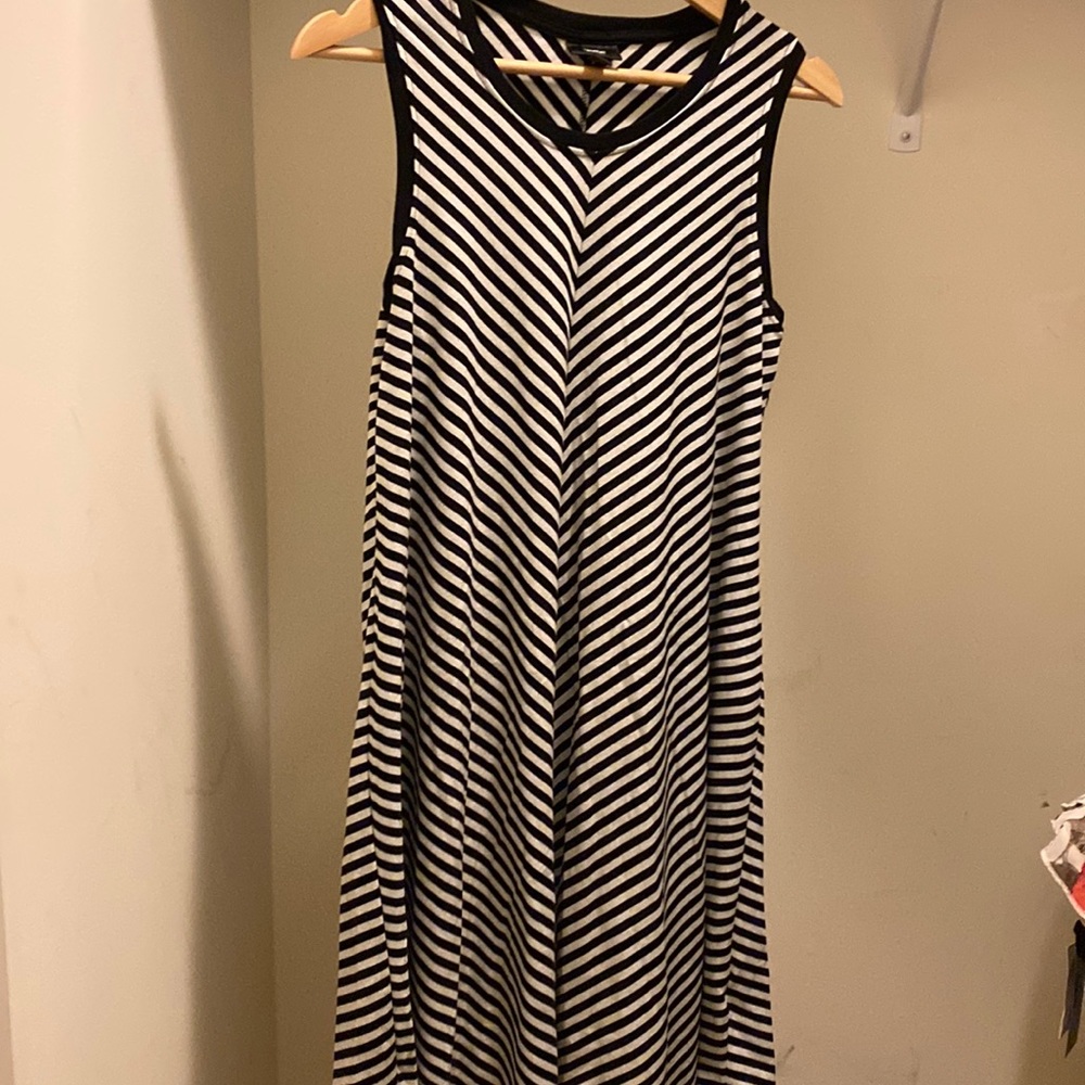 Black and White Maxi Dress Size M